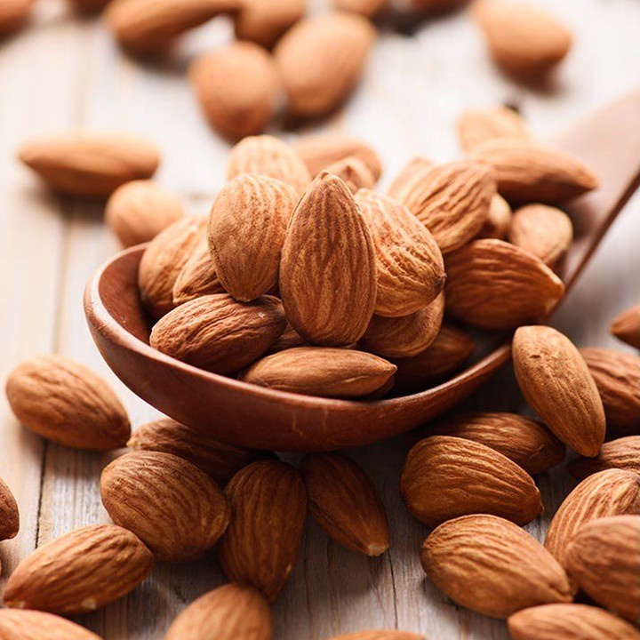 Hạnh nhân sống tách vỏ dùng để làm sữa, làm bánh Mourad túi 500g - Úc