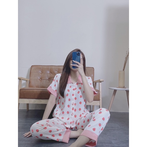 ĐỒ BỘ MẶC NHÀ - PYJAMA TAY NGẮN QUẦN DÀI HỌA TIẾT SANG TRỌNG | BigBuy360 - bigbuy360.vn