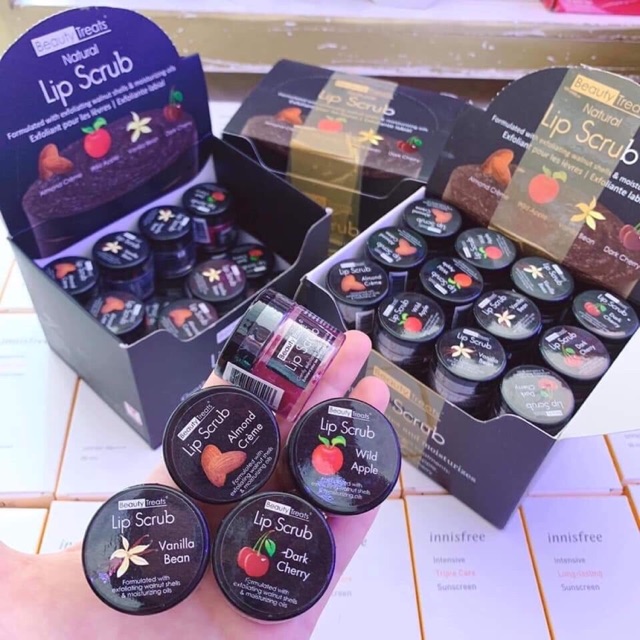 TẨY DA CHẾT MÔI BEAUTY TREATS LIP SCRUB