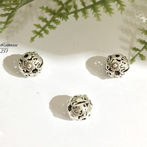 Charm cầu bạc khắc hoa các cỡ