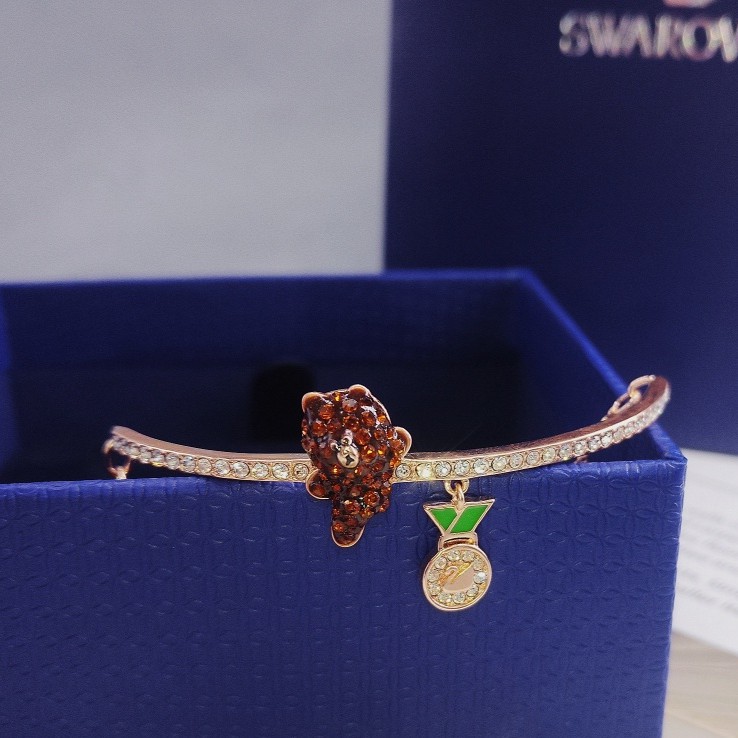 Dây Chuyền Mặt Gấu Nâu Swarovski 5514437 Xinh Xắn Cho Nữ