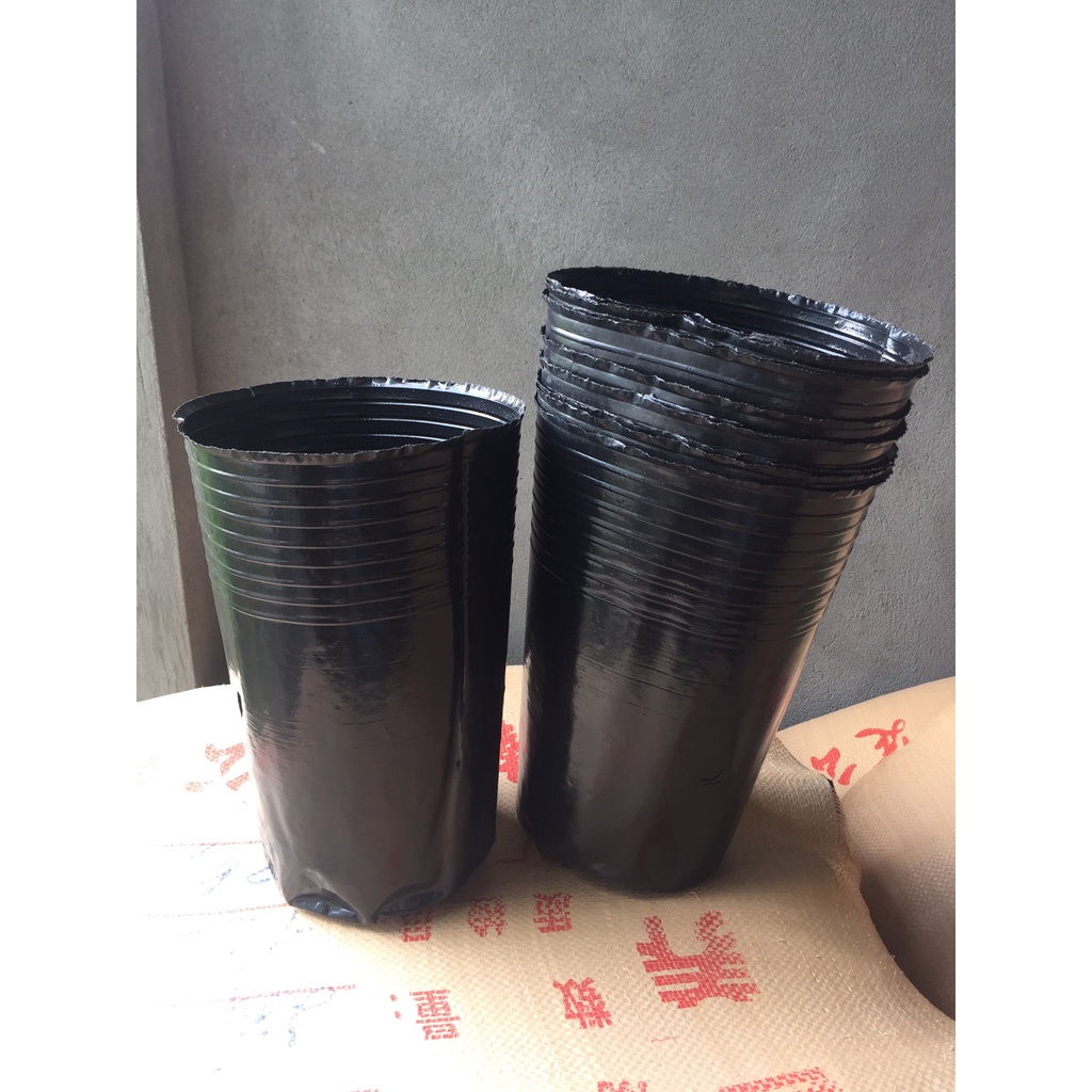 1 KG BẦU ƯƠM C18 (DỊCH TRUYỀN CHO CÂY, BẠT CHỐNG CỎ, KEO RUỒI VÀNG...)