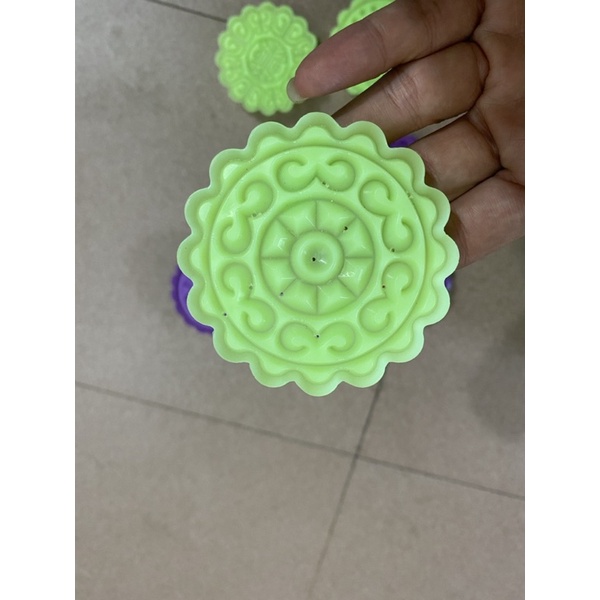 Mặt nhấn khuôn 125g