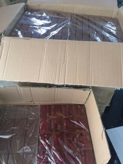 Hộp gấmRẻ nhất Hà Nộisẵn vài vạn ae liên hệ