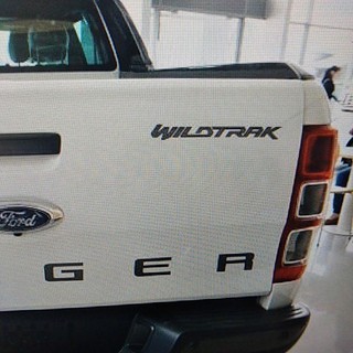tem wildtrak dán cốp sau xe,tem wildtrak,tem xe ranger,tem dán xe wildtrak,tem ranger