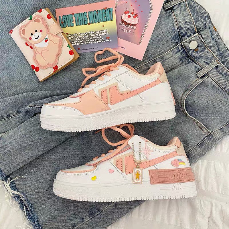 Giày sneaker sakura hồng