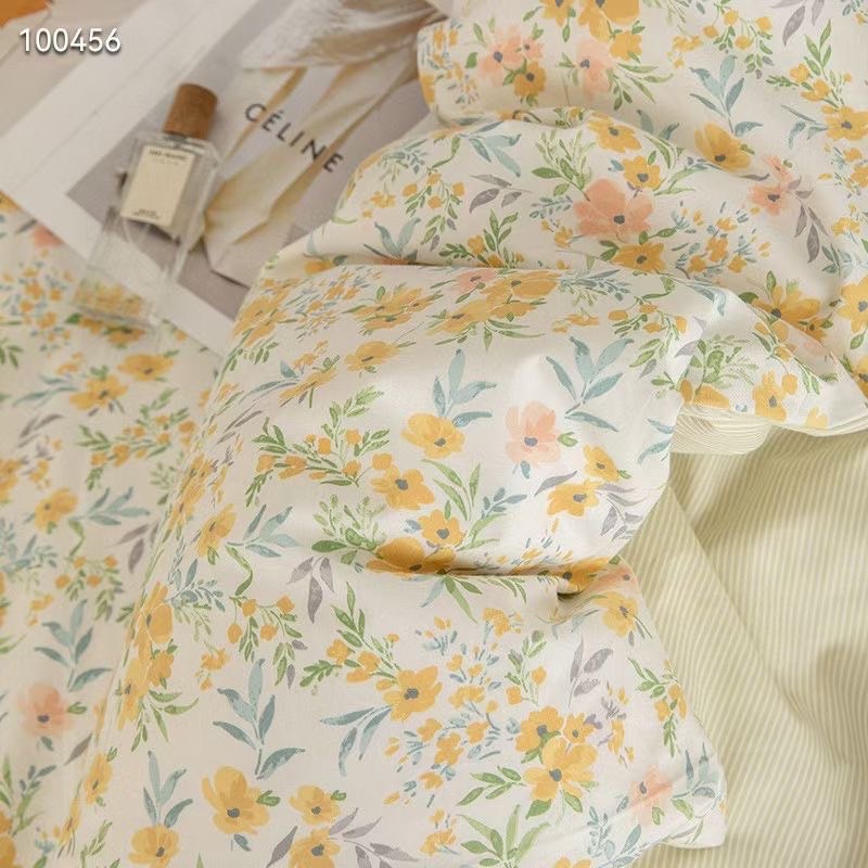 Bộ Chăn Ga Gối Cotton Living 100%cotton Hàng Nhập Khẩu 4 Món Hoa Nhí Vàng vintage