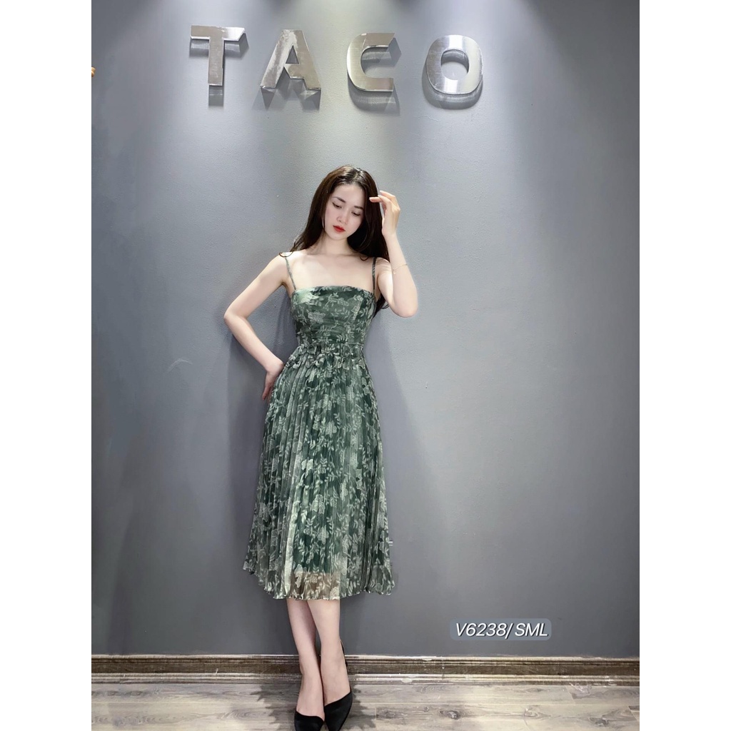 Váy 2 dây dập ly hoa V6238 by Taco