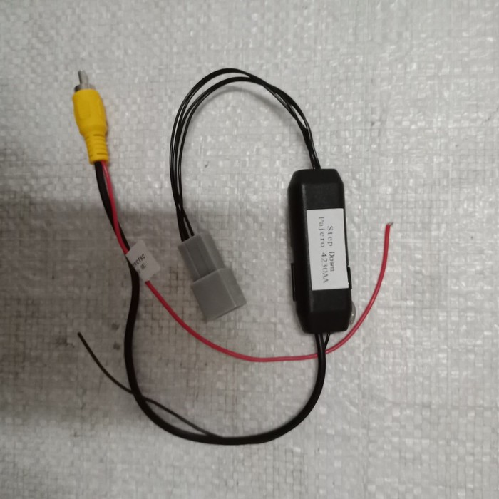 Camera Lùi Xe pajero 2019