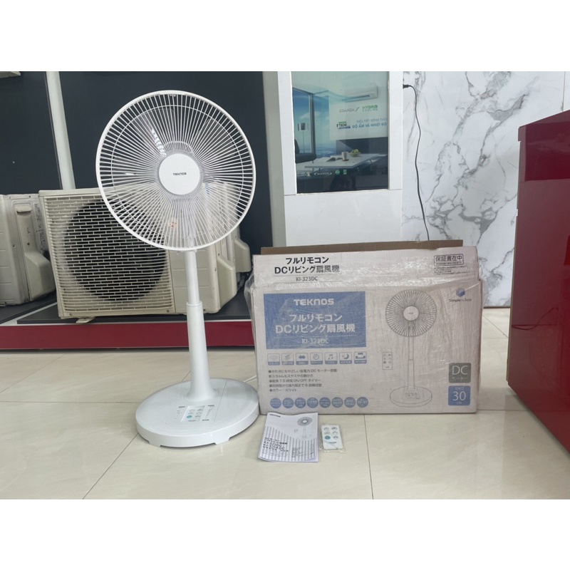 Quạt lửng nội địa Nhật : TEKNOS KI-323DC. Mới 100%. Giá 1.500.000₫/1cái . Lh: 0385887173