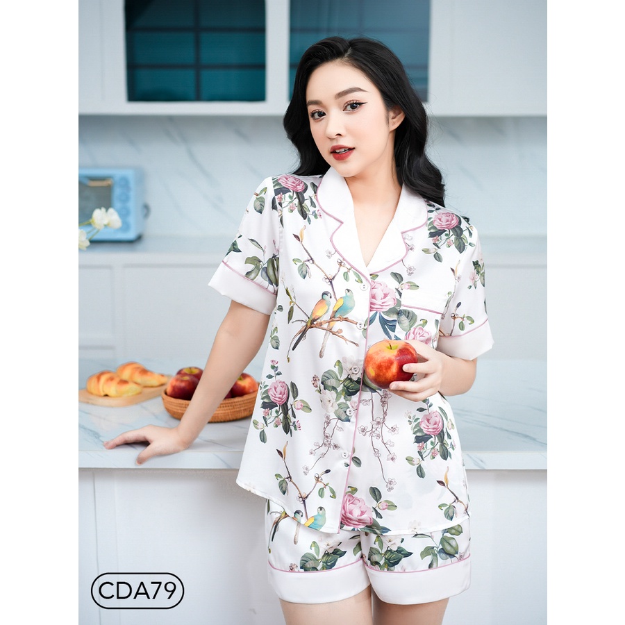 Bộ ngủ satin ZAM Luxury - CDA79 - áo ngắn tay quần đùi hoạ tiết