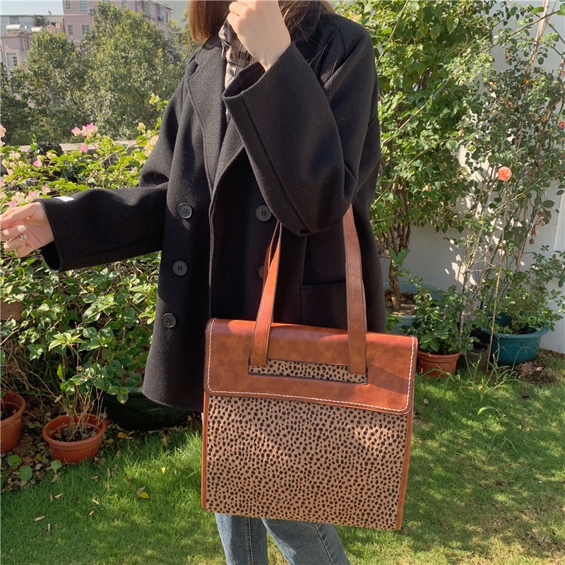 IELGY Túi tote Đeo Vai Kích Thước Lớn In Họa Tiết Da Báo Phong Cách Cổ Điển Thời Trang Cho Nữ