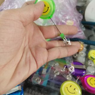 Kẹp đeo thẻ hình mặt cười !!!