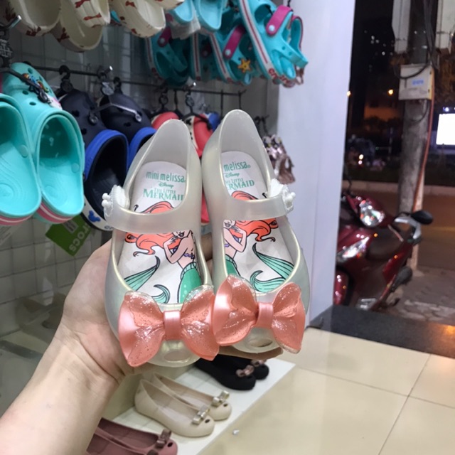 Sandal nhựa melissa cho bé