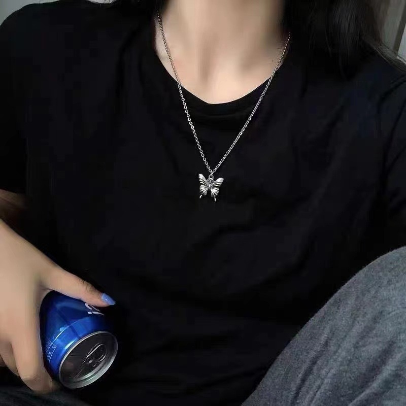 Dây Chuyền Mặt Hình Bướm Phong Cách Retro Hàn Quốc Cá Tính