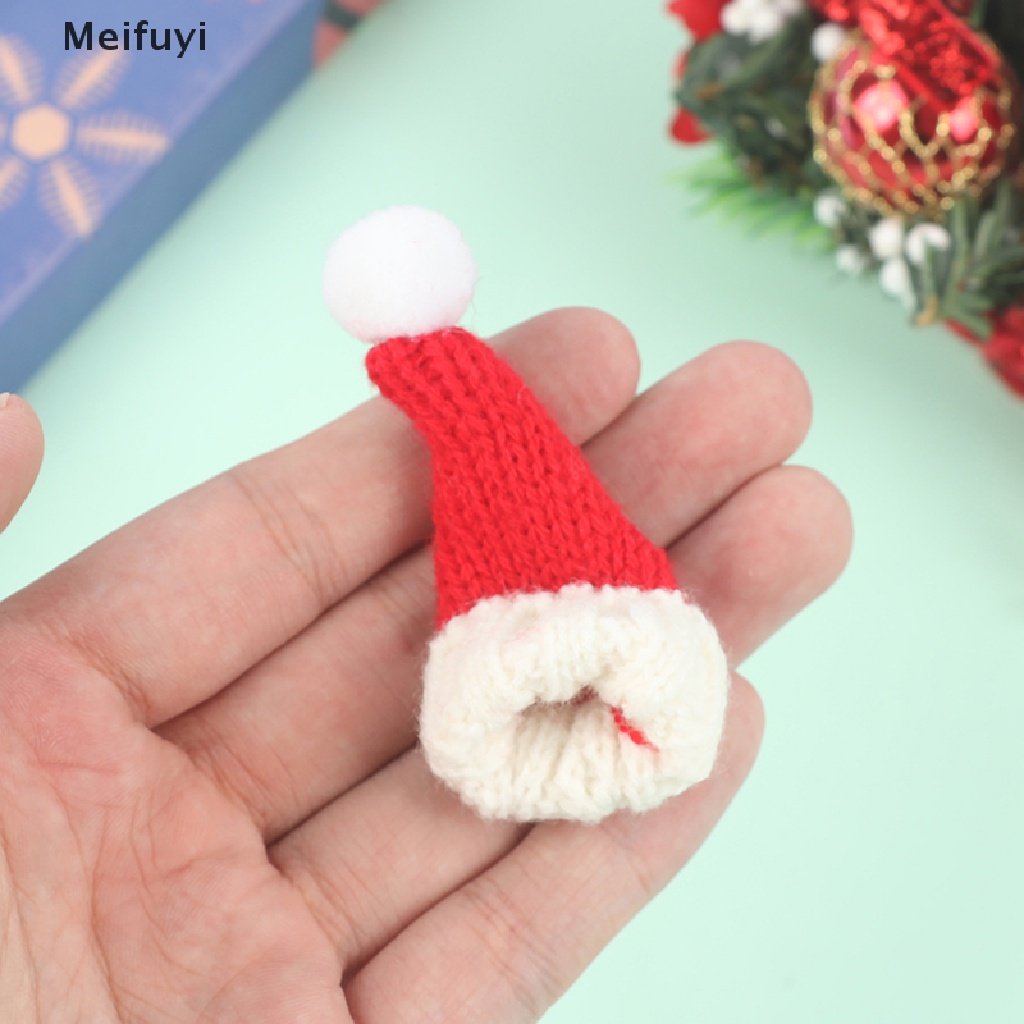 Bộ 2 Khăn Choàng / Nón Giáng Sinh Mini Trang Trí Cho Nhà Búp Bê