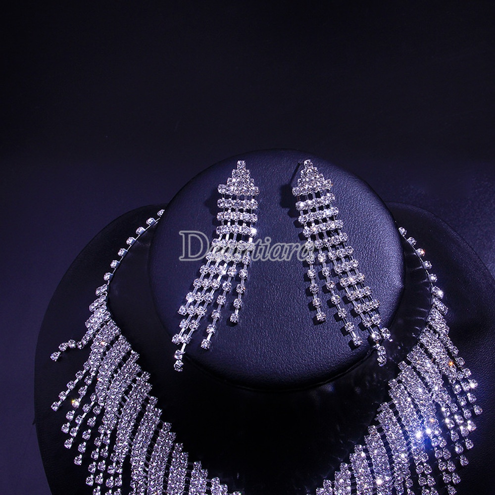 Set dây chuyền + hoa tai đính đá tua rua thời trang