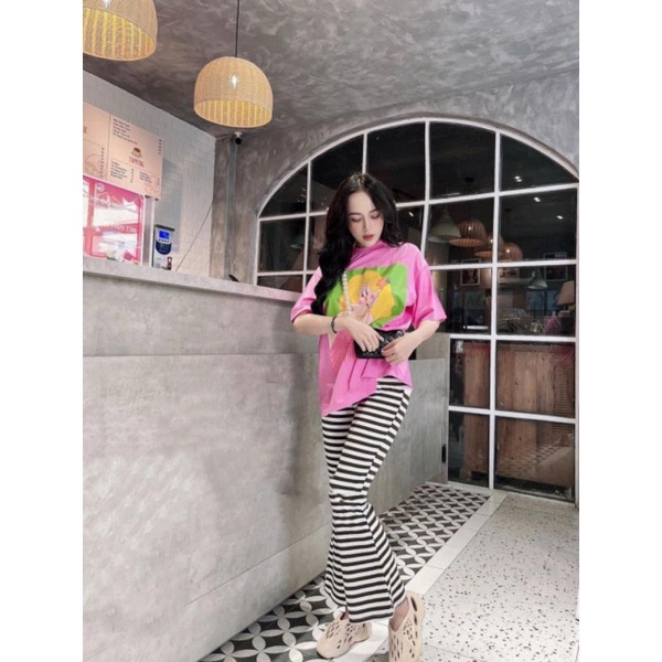 Set Áo Hồng Mix Quần Kẻ Sọc