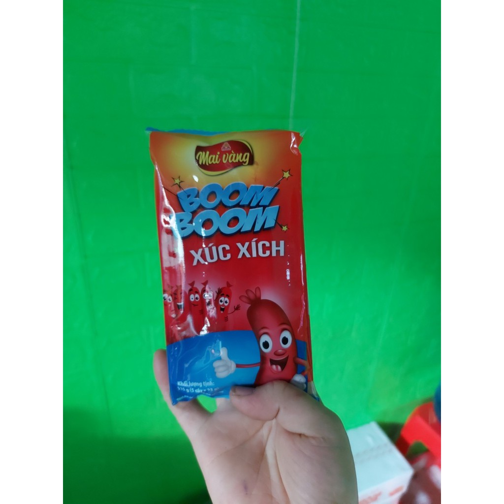 1 Thùng xúc xích boom boom vissan .