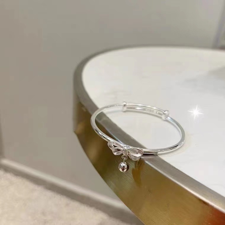 Vòng Đeo Tay Hình Nơ Thời Trang Dành Cho Nữ