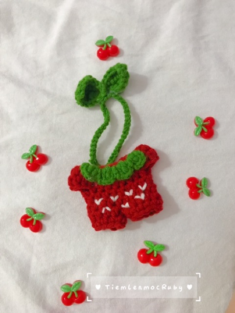 Yếm len + cài lá cho doll 10cm,15cm,20cm