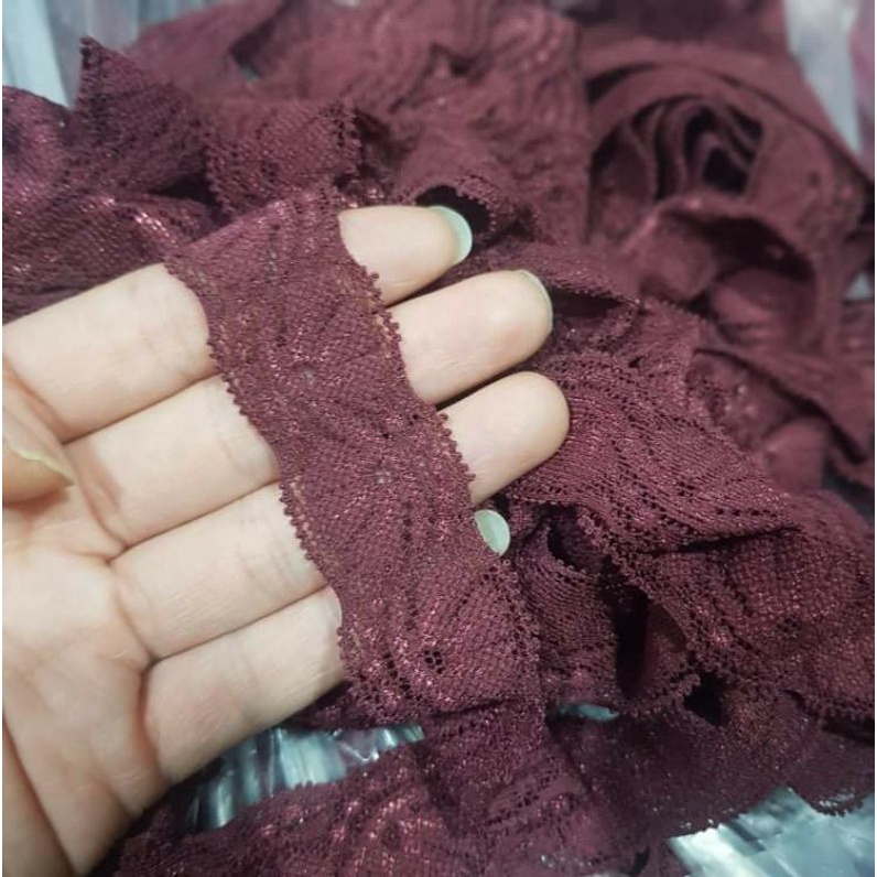 Chun ren viền  cuộn 5 mét bản 2,5 cm