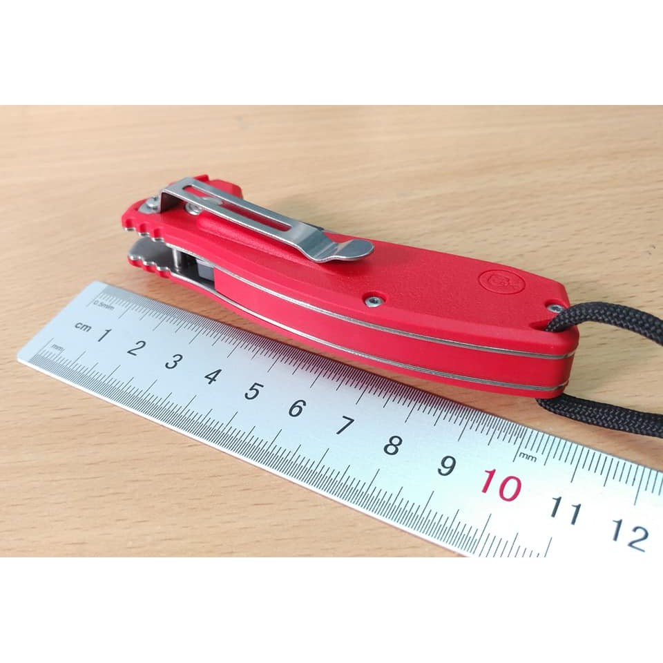 Dao rọc cáp Milwaukee