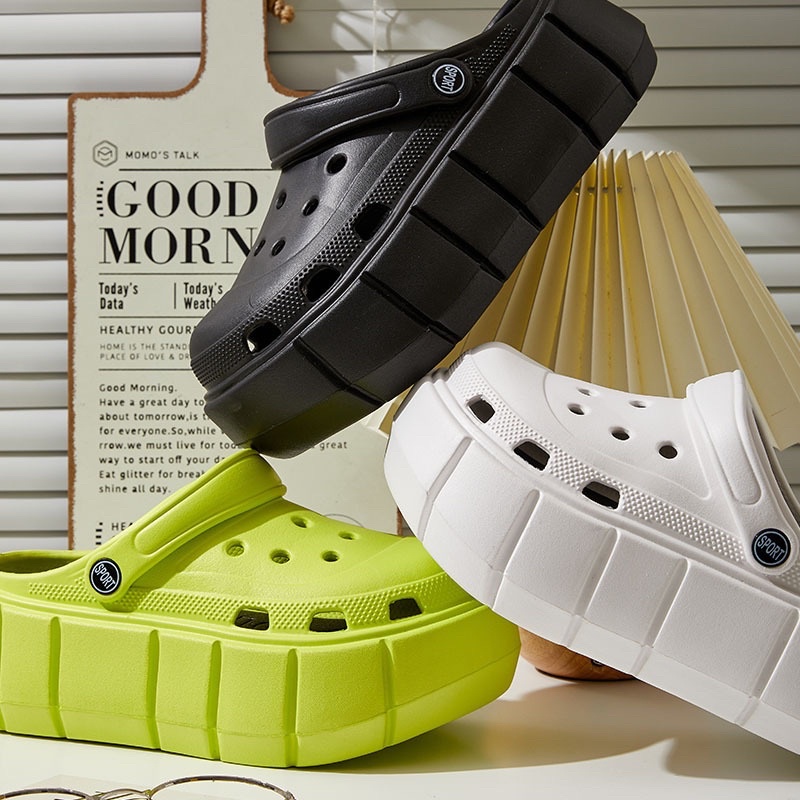 (Xanh/Trắng/Đen- kèm quà) Dép sục Crocs đế bánh mì cao 6cm phiên bản đặc biệt hình Toy Story sandal phong cách ulzzang