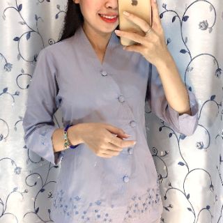 Đồ phật tử - M060 - Bà Lai Nút Bọc Thêu Hoa