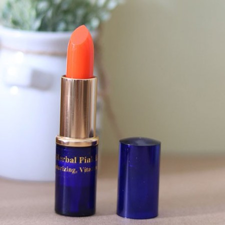 Bộ 2 Son sâm DORLENE HERBAL PINK LIP Thái Lan lên màu đẹp tự nhiên giúp ngăn ngừa thâm môi hiệu quả, giúp môi hồng hào