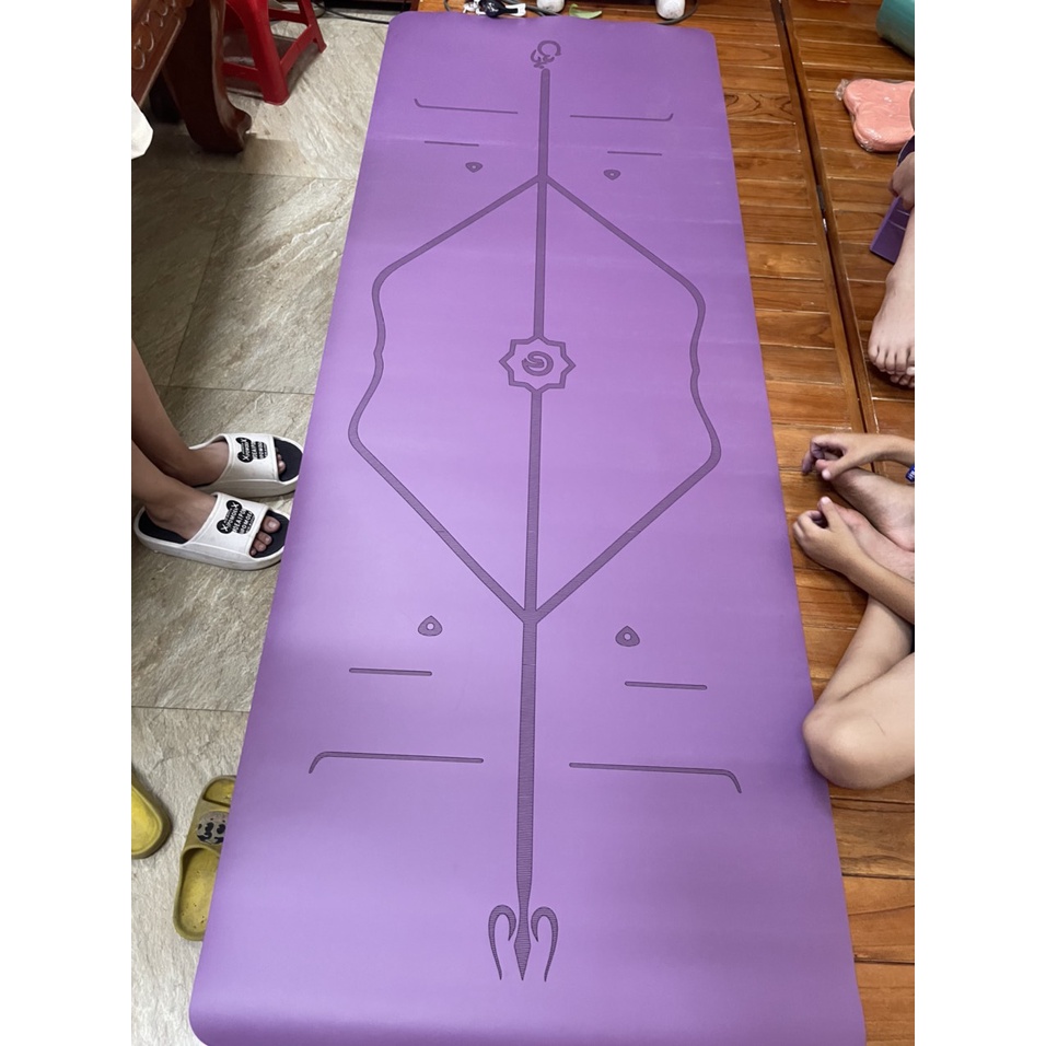 Thảm yoga định tuyến cao su, PU Cao Cấp hàng xịn(tặng túi lưới)
