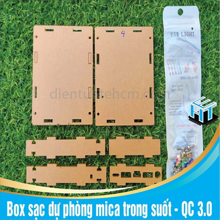 Box sạc dự phòng mica trong suốt QC 3.0( KHÔNG KÈM MẠCH ,KHÔNG KÈM PIN)