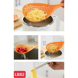 Môi thủng to bằng nhựa đa năng