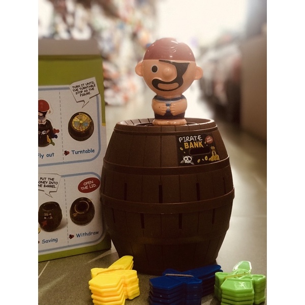 Đâm Hải Tặc khổng lồ loại 24 kiếm