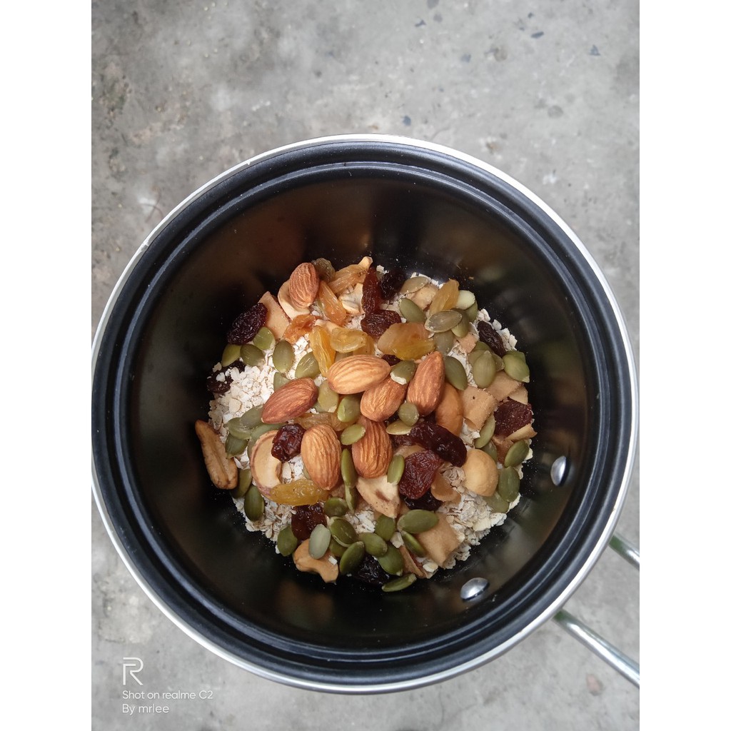 (TẶNG KÈM KHẨU TRANG Y TẾ) Ngũ Cốc Ăn Kiêng Không Đường, Không Chất Bảo Quản 500gr | BigBuy360 - bigbuy360.vn