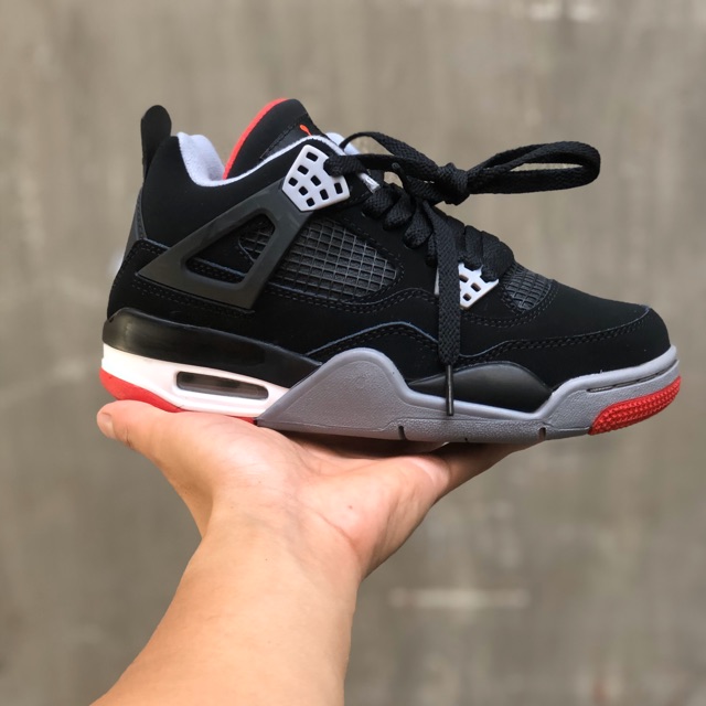 Giày sneaker JD4  đen viền đỏ phiên bản cao cấp