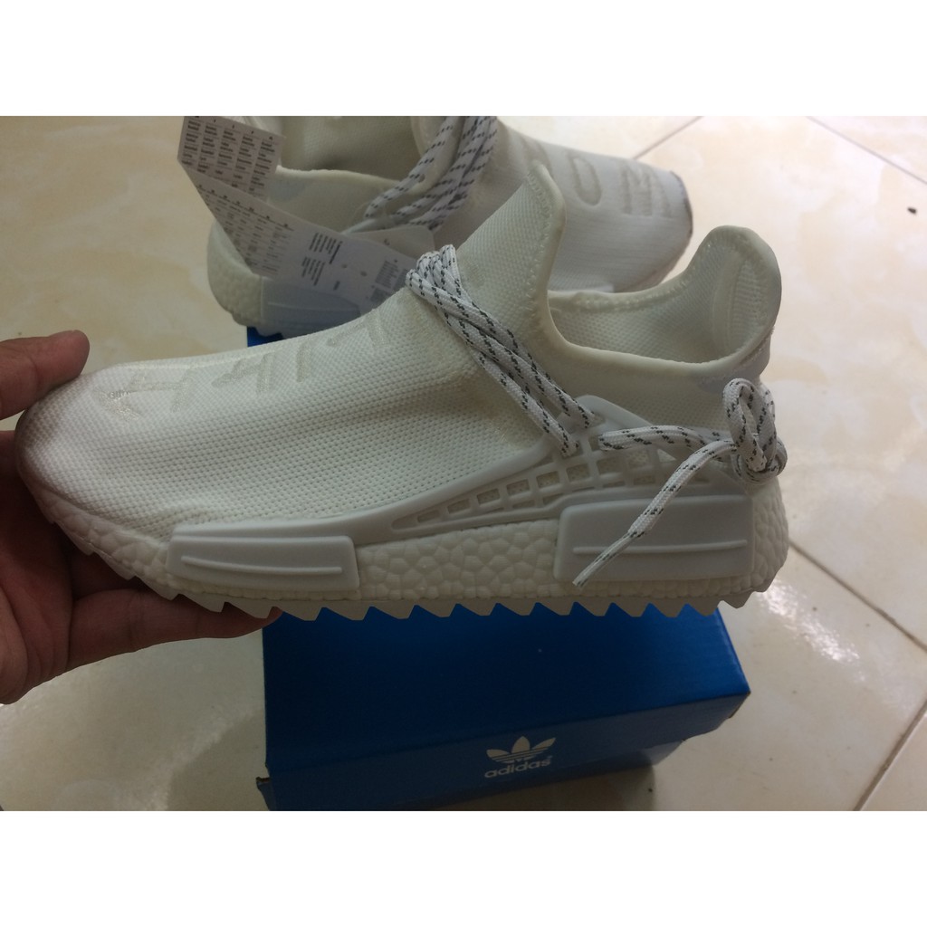 Giày human race màu trắng