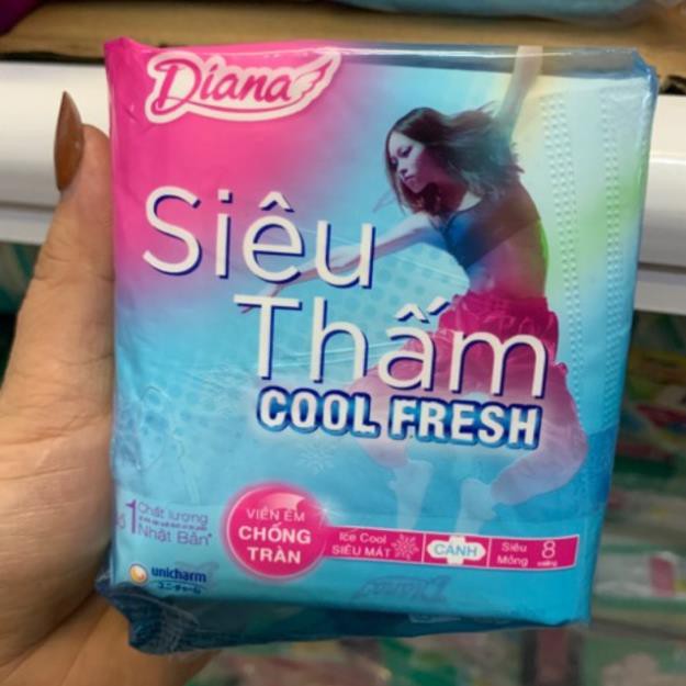 Băng vệ sinh Diana Sensi Cool Fresh siêu 8m/ 1 gói ( có cánh)