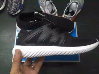 Giày Nam Nữ Tubular Full Black