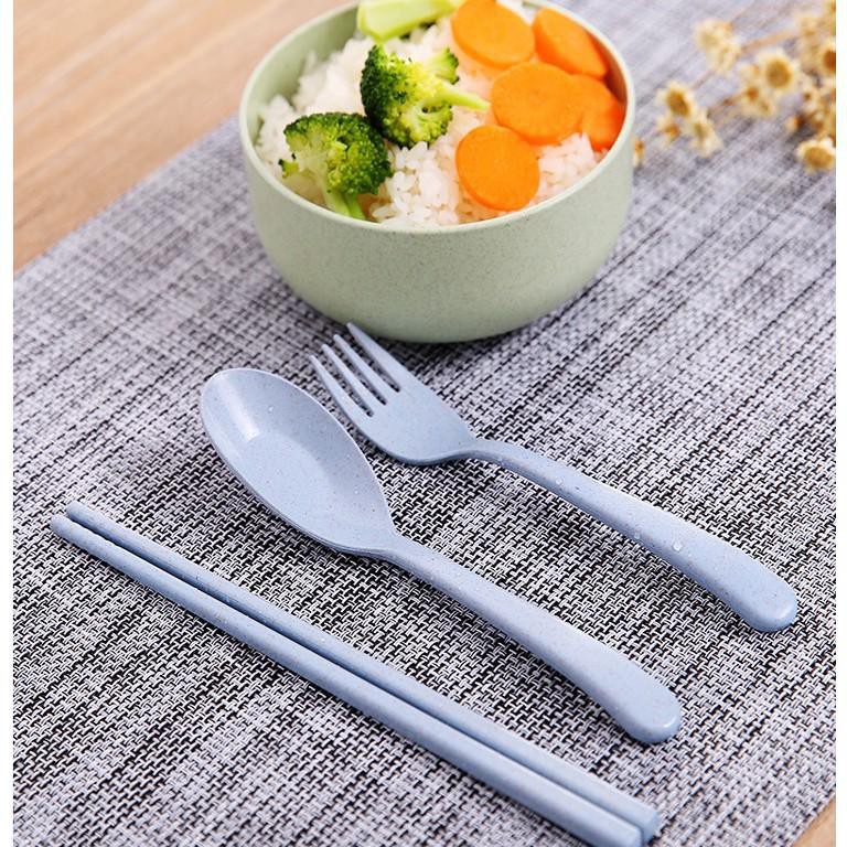 Combo bộ đũa thìa dĩa lúa mạch tiện lợi an toàn khi sử dụng vrg1601 HOANGXUAN88