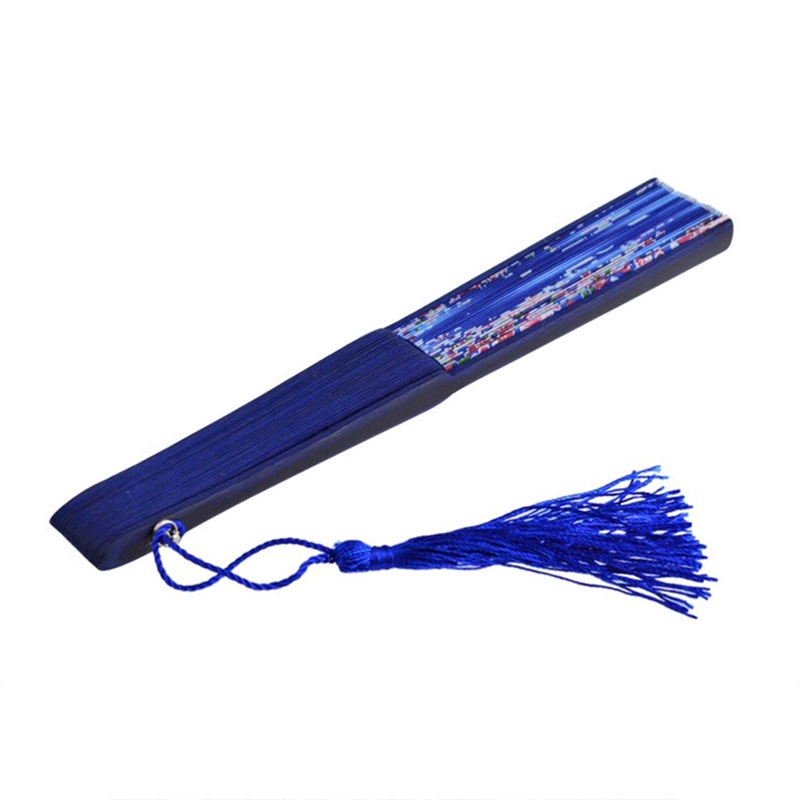 Quạt xếp cầm tay làm bằng lụa và khung tre cho múa/hóa trang