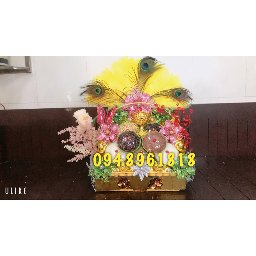 Lẵng ngọc thực dâng Bà Chúa Kho
