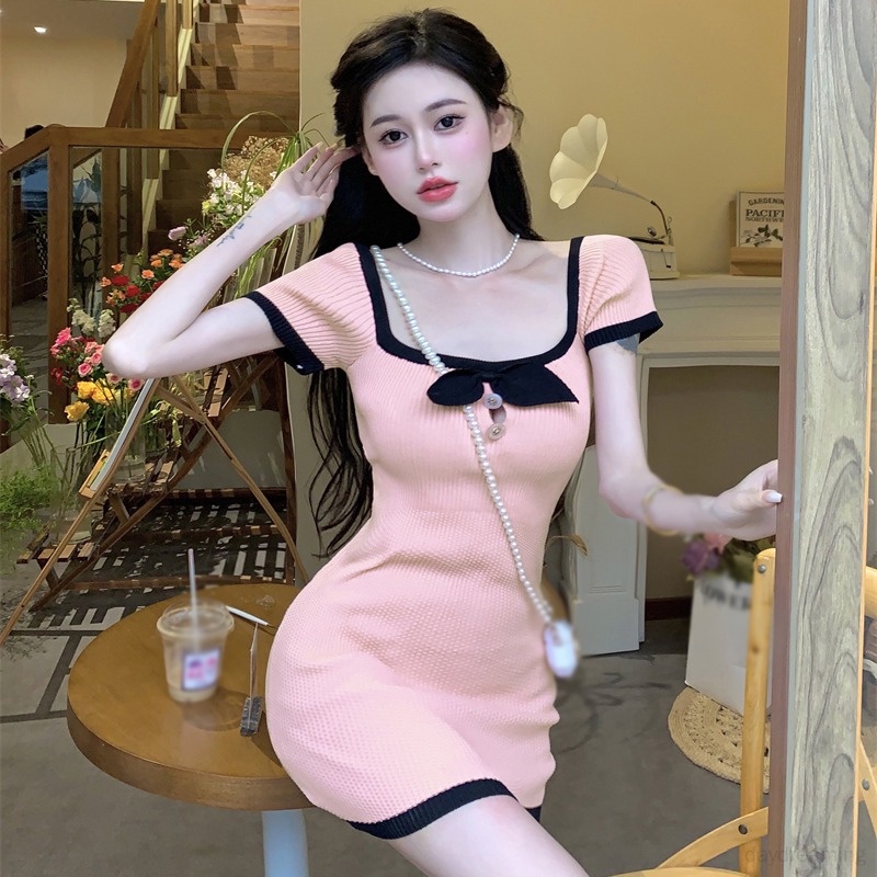 Đầm Tay Ngắn Cổ Vuông Màu Sắc Tương Phản Thiết Kế Mỏng Cao Cấp Thời Trang Dành Cho Nữ