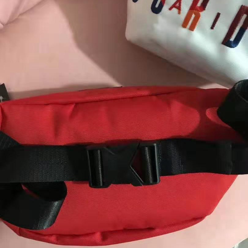 Túi đeo chéo Air Jordan thời trang năng động