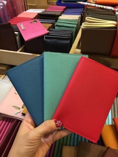 Order Thái - vỏ passport và ví dập charm