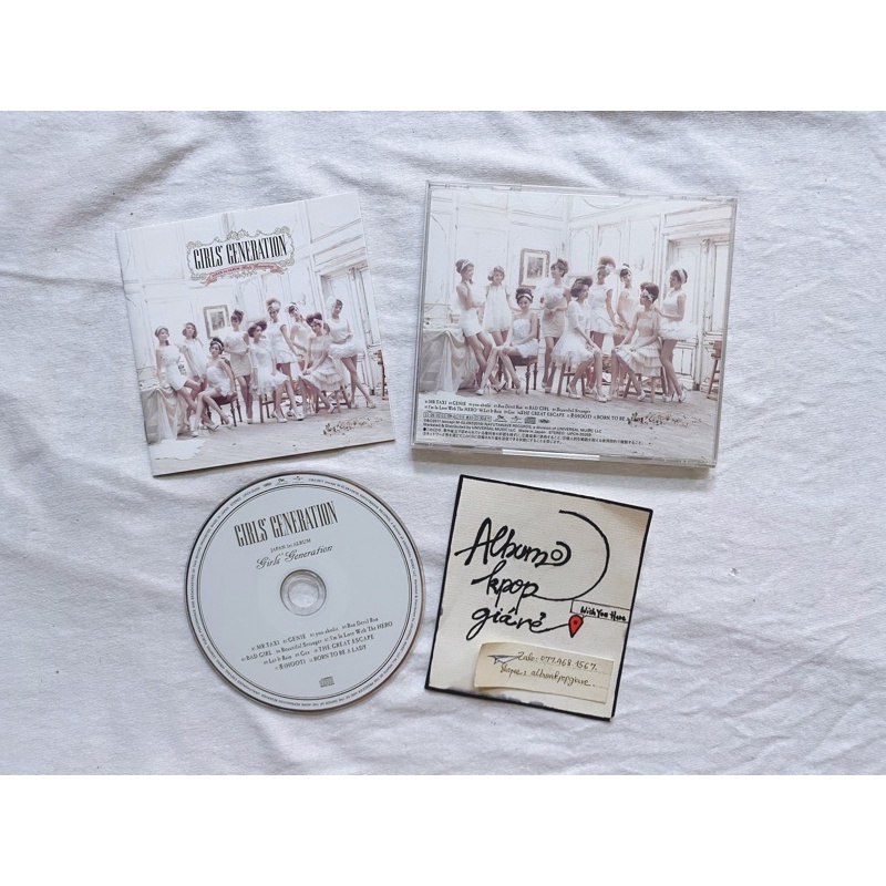 Snsd 1st Japan Album đã khui seal, gồm CD kèm mini Booklet như hình.