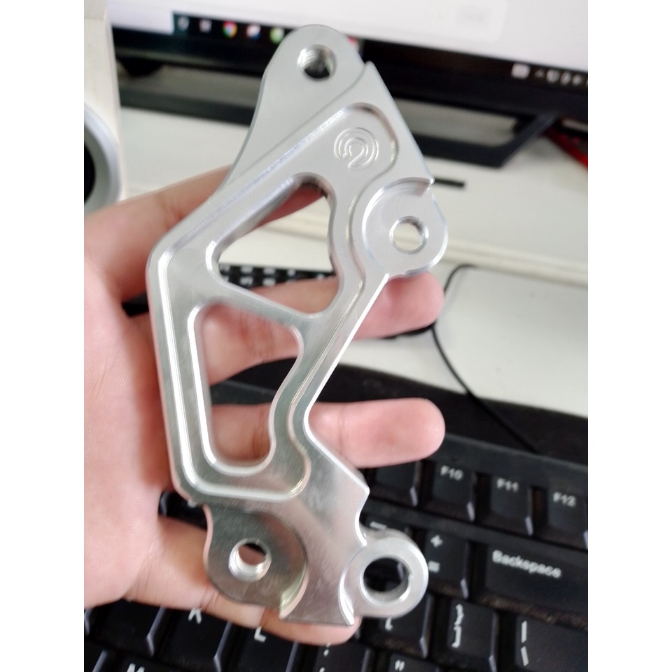 Pát trước winner v1 đĩa 290/295mm xài heo zin