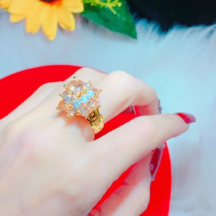 Nhẫn Hoa 2 Tầng Màu Trà - Nhẫn Nữ Đẹp - Bền Màu, Không Đen Không Ngứa, Đủ Size, Hàng Y Hình