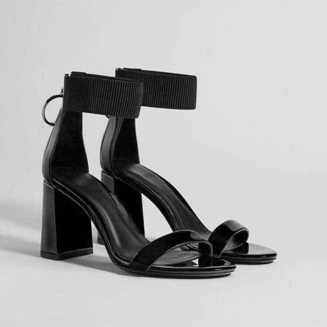 Sandal sz 37