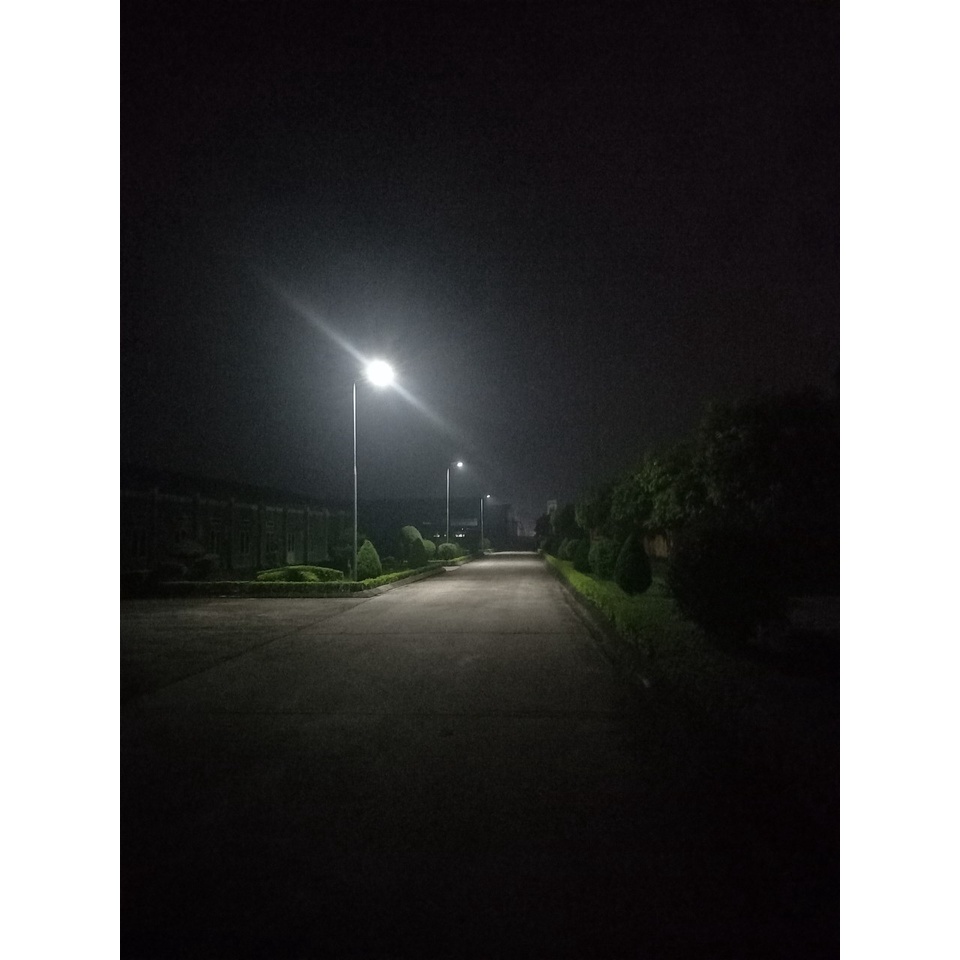 Đèn Năng Lượng Mặt Trời,Đèn Led SOLAR LIGHT Pha 100w, kích thước lớn ,BH 2 năm,giá rẻ